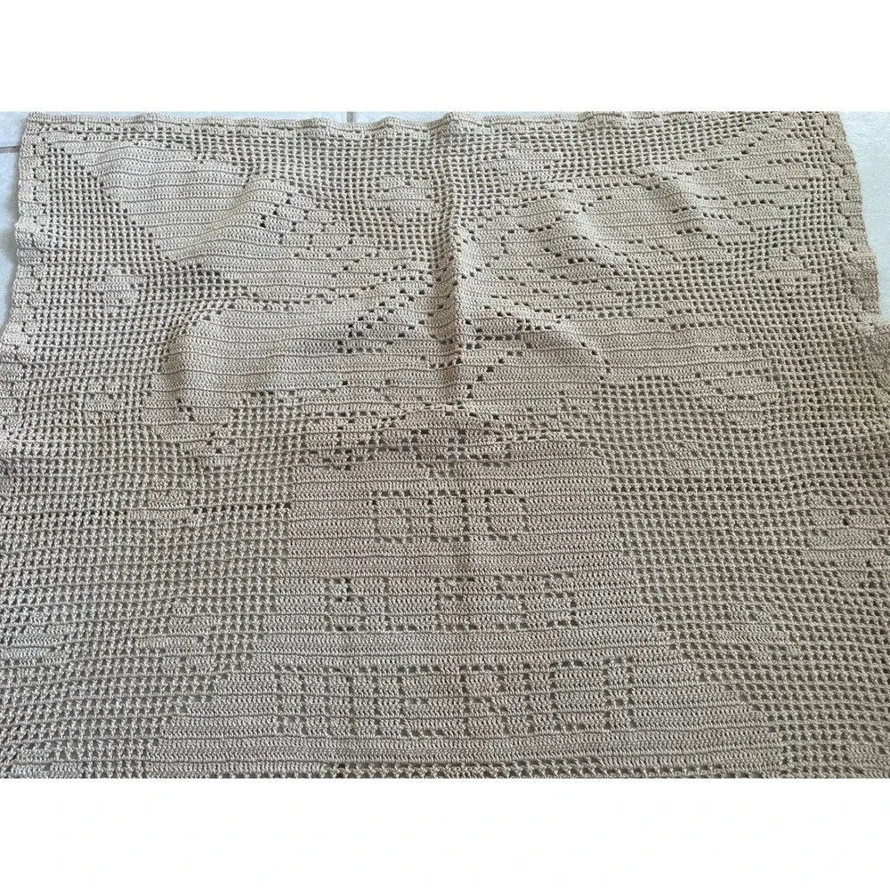 Vintage God Bless America Filet Crochet Wall Hanging Eagle Patriotic Beige 26x22